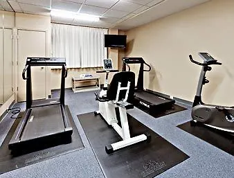 Hawthorn Suites By Wyndham Louisville East Hotel
